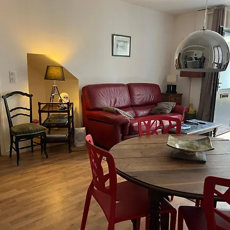 La Pepiniere Victoria - Canal & Pepiniere -50m2 Apartment