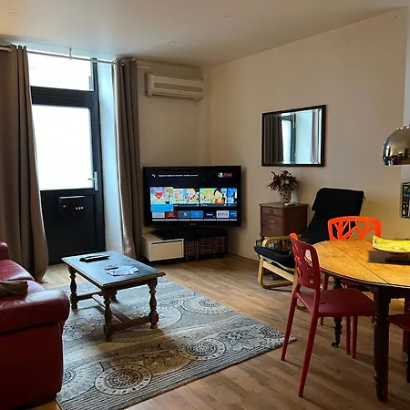 Apartment La Pepiniere Victoria - Canal & Pepiniere -50m2